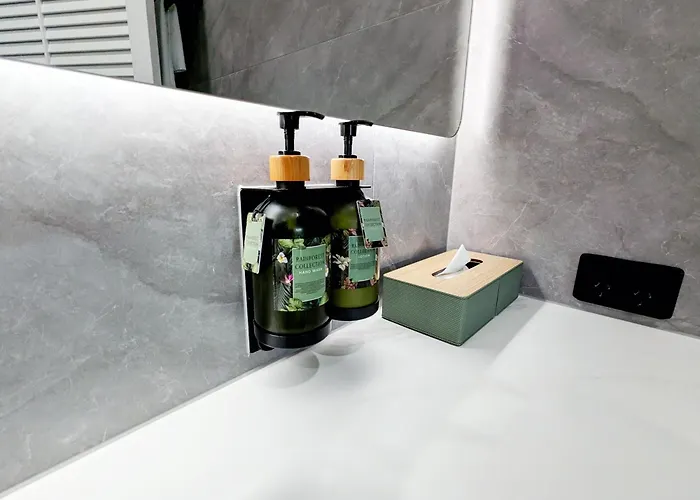 Ramada By Wyndham Cairns City Centre